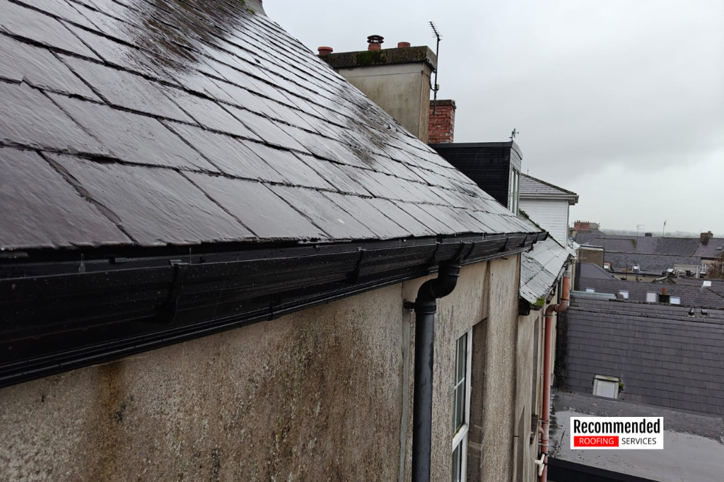 traditional slate roofing by recommended roofing (1024 x 682 px)